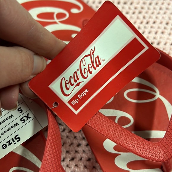NWT Coca-Cola flip flops - Picture 3 of 4